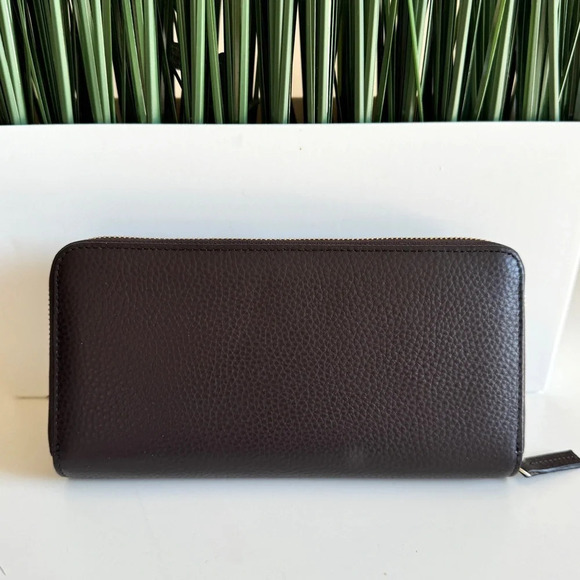 Elegant Brown Leather Wallet - Picture 4 of 8